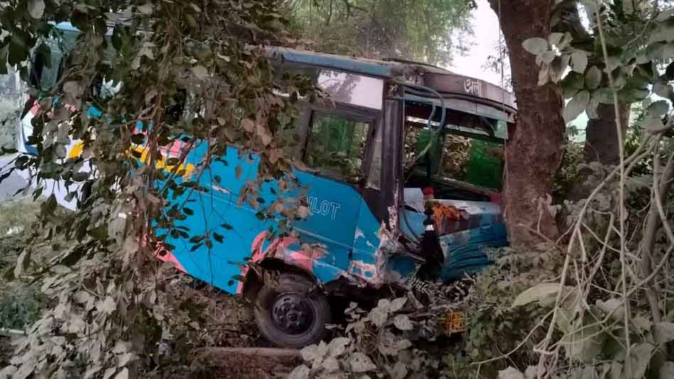 UP :  हरदोई में भीषण सड़क हादसा, 5 बारातियों की मौत, 6 घायल