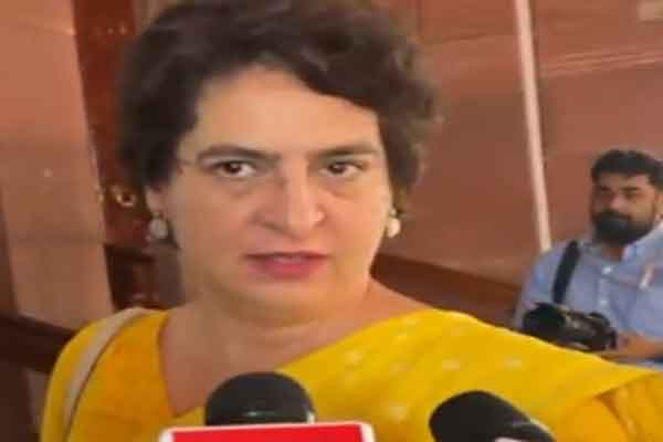 ट्रंप टैरिफ पर विपक्ष ने मोदी सरकार को घेरा,  भारतीय अर्थव्यवस्था का काला दिन करार दिया