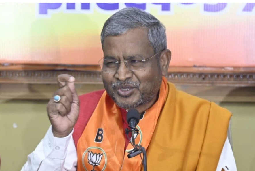मेक इन इंडिया व स्वदेशी से ही भारत बनेगा मजबूत  : बाबूलाल मरांडी