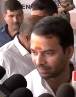 तेज प्रताप का राहुल गांधी पर तंज, बोले-उनको रसोइयां होना चाहिए था, काहे नेता बनें