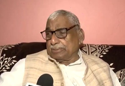 माता प्रसाद पांडे को बरेली जाने से रोका गया, सपा नेता बोले-प्रशासन अपनी कमियों को छिपा रहा है