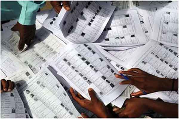 बिहार : 26 जुलाई तक चलेगा  मतदाता पुनरीक्षण, पप्पू यादव बोले-EC बना RSS ऑफिस