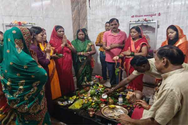 सावन की अंतिम सोमवारी पर शिवालयों में उमड़ा श्रद्धा का सैलाब, हर-हर महादेव के जयघोष से गूंजा कोयलांचल