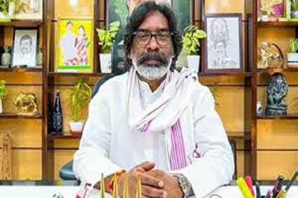 दो जवानों का शहीद होना अत्यंत पीड़ादायक :  सीएम हेमंत