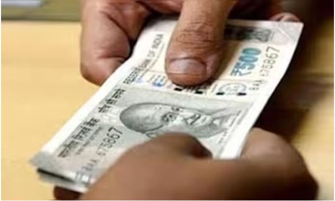 मुजफ्फरपुर : विजिलेंस ने कृषि अधिकारी को घूस लेते पकड़ा