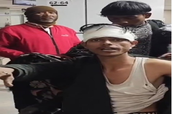 जमशेदपुर  :  ब्राउन शुगर धंधे को लेकर हिंसक झड़प, युवक की गला काटकर हत्या, साथी गंभीर रूप से घायल