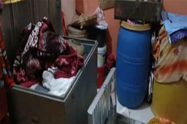 गिरिडीह :  एक साथ चार घरों में चोरी, 7 लाख की संपत्ति पर किया हाथ साफ