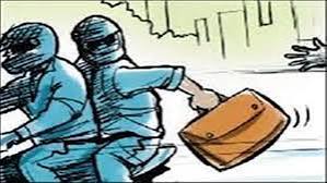 मधुबनी :  दंपति से दिनदहाड़े 3 लाख रुपए की लूट