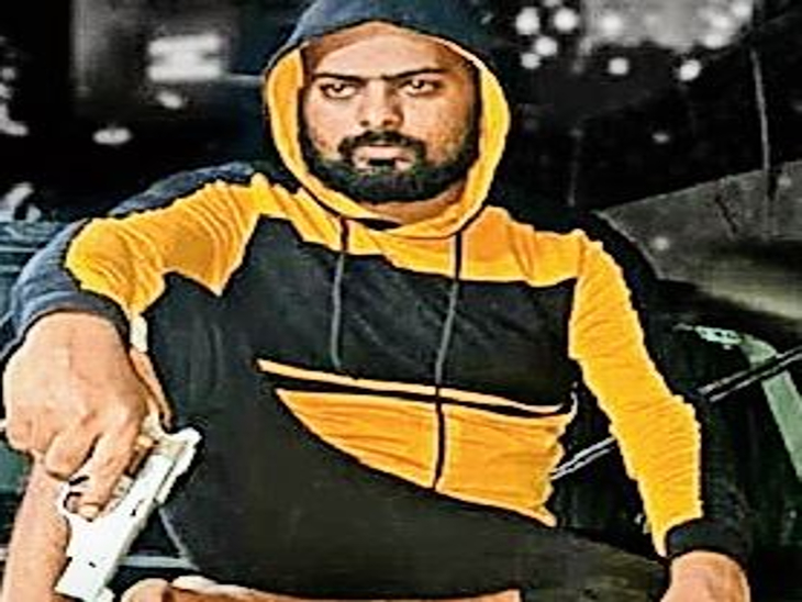 धनबाद पुलिस की सफलता : प्रिंस खान गैंग का शूटर दीपक वर्मा और बमकर चौधरी गिरफ्तार