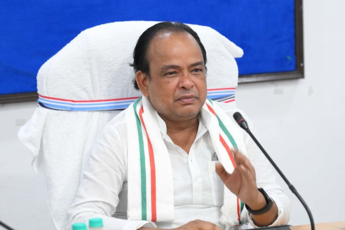 मंत्री इरफान ने BJP से पूछा, क्या मेरे धर्म के चलते आप मुझ पर व्यक्तिगत हमले करते हैं