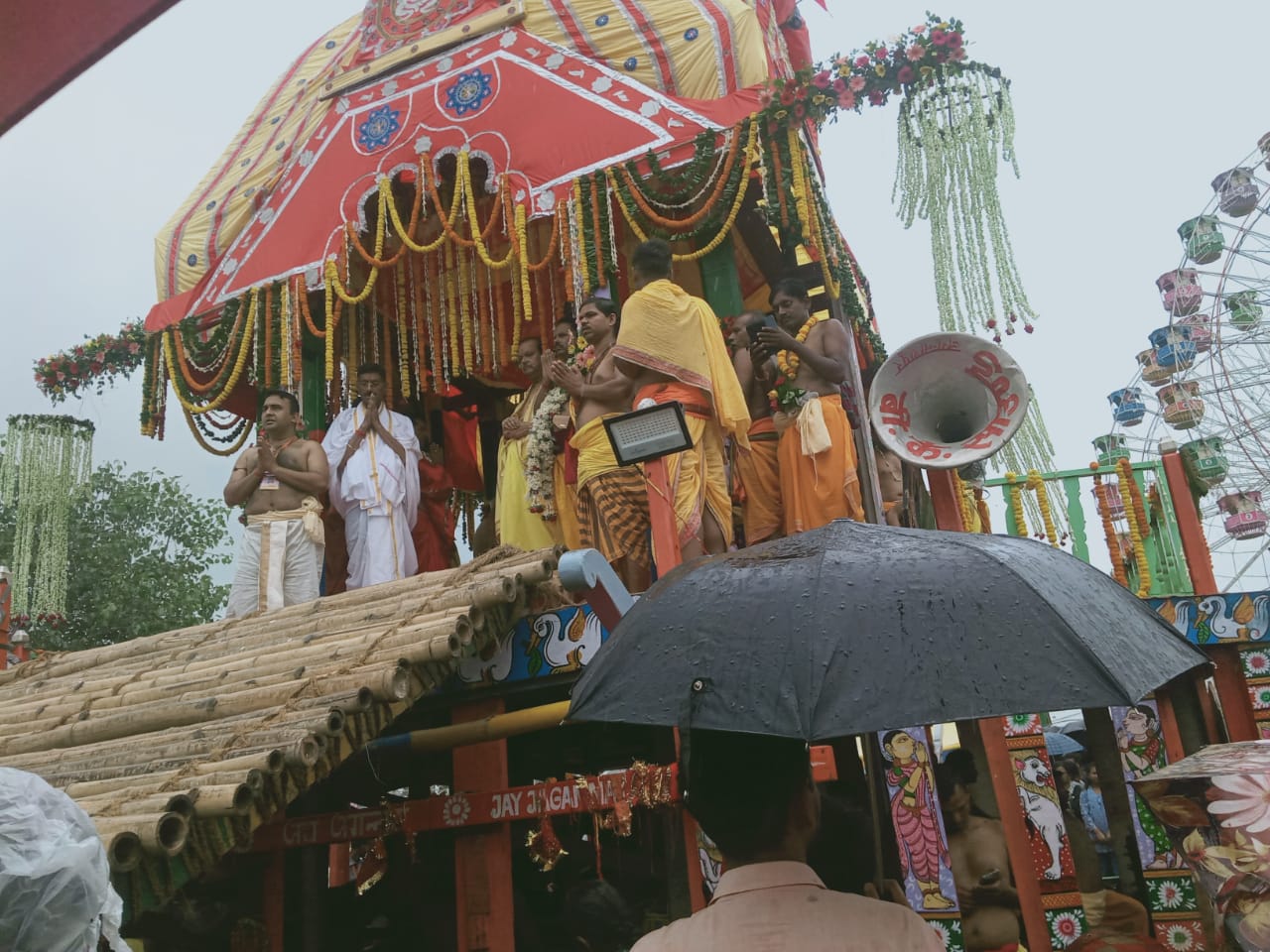 बारिश संग बही भक्ति की गंगा,  मौसीबाड़ी से मुख्य मंदिर लौटे भगवान जगन्नाथ
