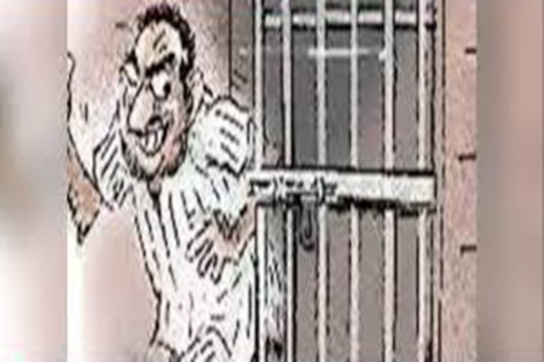 झारखंड में सुरक्षा व्यवस्था को गंभीर चुनौती! कोर्ट, जेल और थाने से अपराधी व कैदी हुए फरार