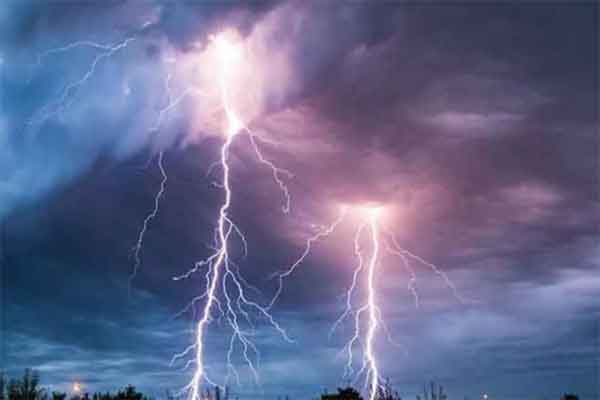 झारखंड में मौसम का कहर : वज्रपात से 7 लोगों की मौत, 6 जिलों में आज बारिश का अलर्ट