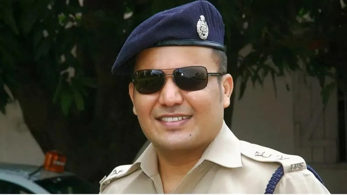 बिहार के 'सिंघम' शिवदीप लांडे की राजनीति में एंट्री, दो सीटों पर निर्दलीय लड़ेंगे चुनाव