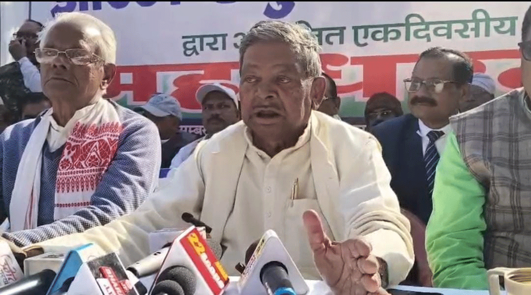 OBC को 27 फीसदी आरक्षण की मांग तेज, रांची में कुशवाहा महासभा का महाधरना