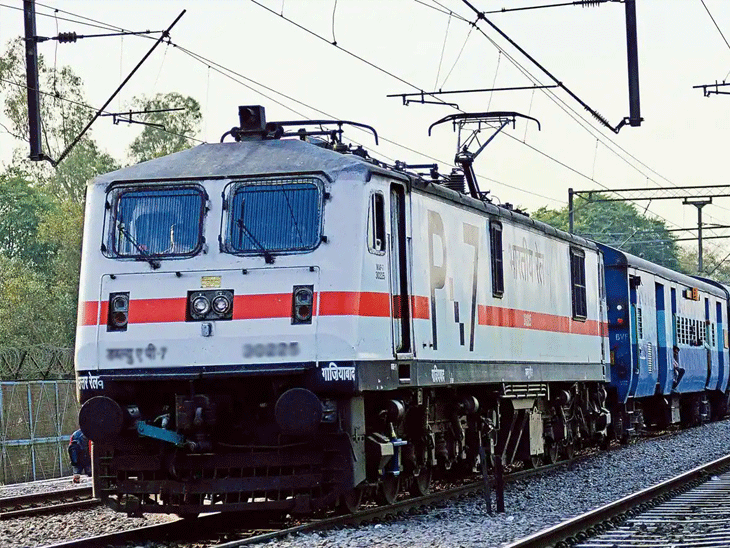 पटना–रांची जनशताब्दी रोज देर से चल रही, रेक बदलने की व्यवस्था बनी बड़ी वजह