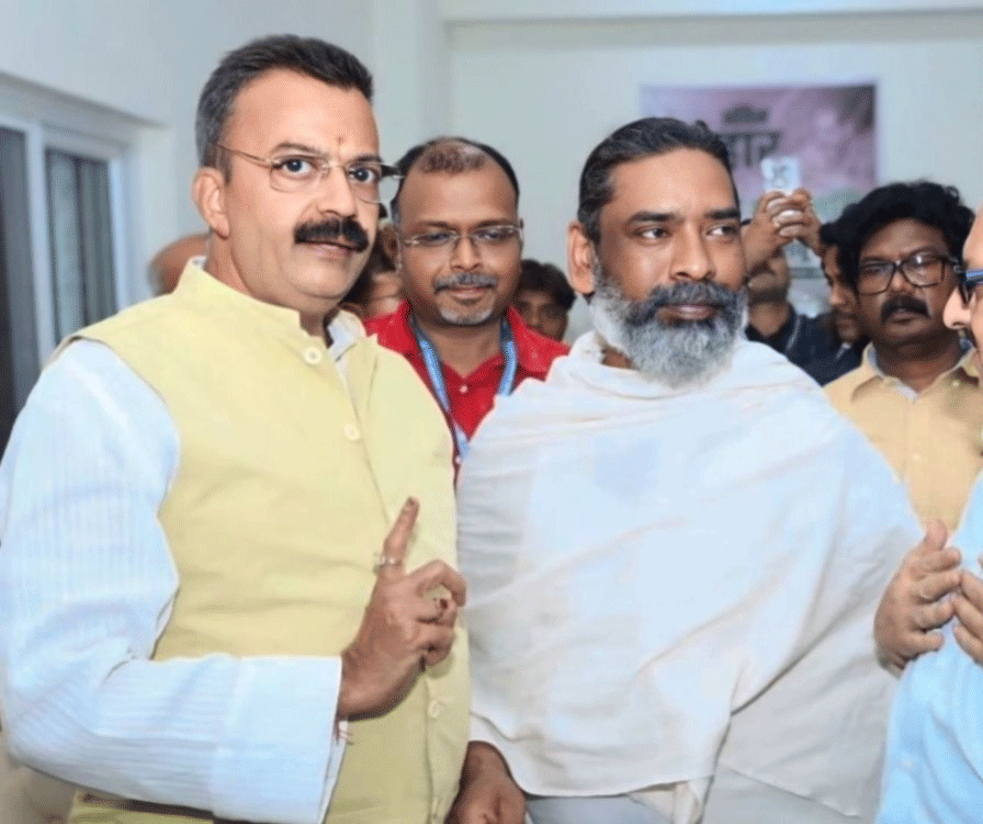 झारखंड में शिबू सोरेन की विरासत को जीवंत रखने की मांग