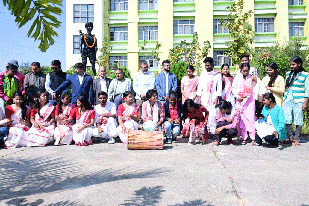 सीयूजे में बिरसा मुंडा की 150वीं जयंती पर स्वाभिमानी बिरसा–2025 कार्यक्रम का भव्य आगाज़