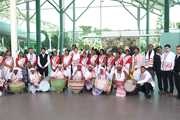 बिरसा मुंडा एयरपोर्ट पर जनजातीय गौरव वर्ष पखवाड़ा संपन्न, दिखा झारखंडी झलक