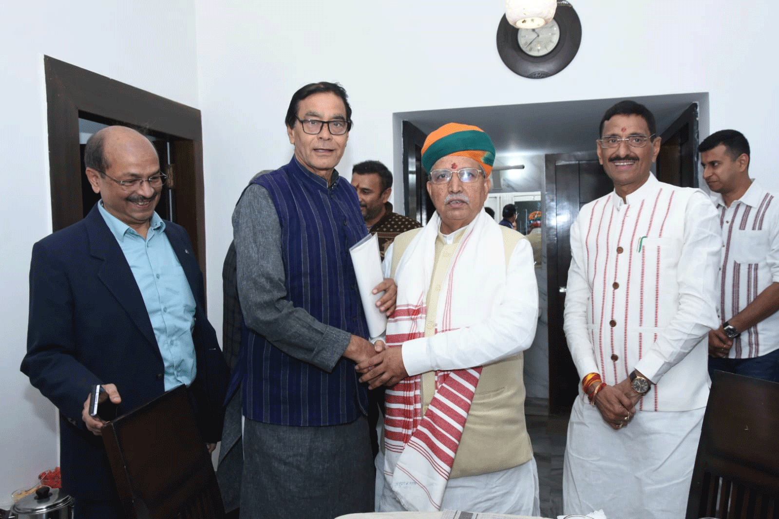 बीकानेर–रांची के बीच साप्ताहिक ट्रेन की मांग, केंद्रीय मंत्री को सौंपा गया प्रस्ताव