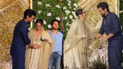 प्रेग्नेंसी की अफवाहों पर सोनाक्षी के पति जहीर का मजेदार रिएक्शन, वीडियो वायरल