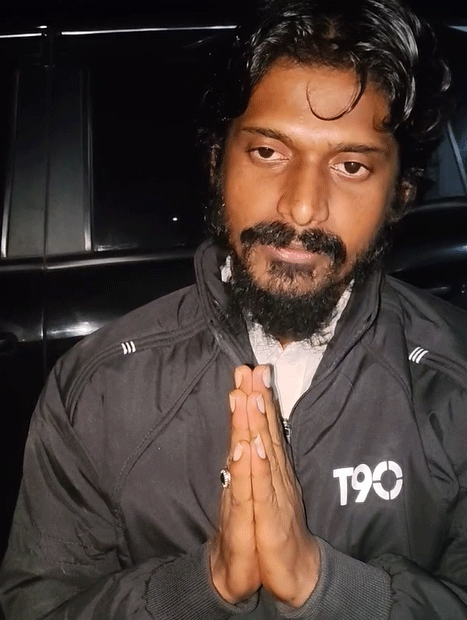 पलामू : कथित ठगी और यूट्यूबर पिटाई मामले में सुपरमार्केट संचालक हिरासत में,वीडियो जारी कर मांगी माफी