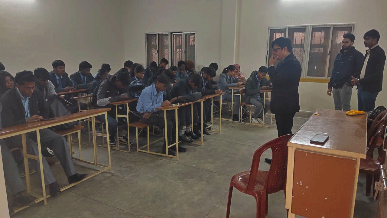 गोस्सनर कॉलेज में ग्रेटडिज़ाइन समूह द्वारा प्लेसमेंट सत्र का आयोजन