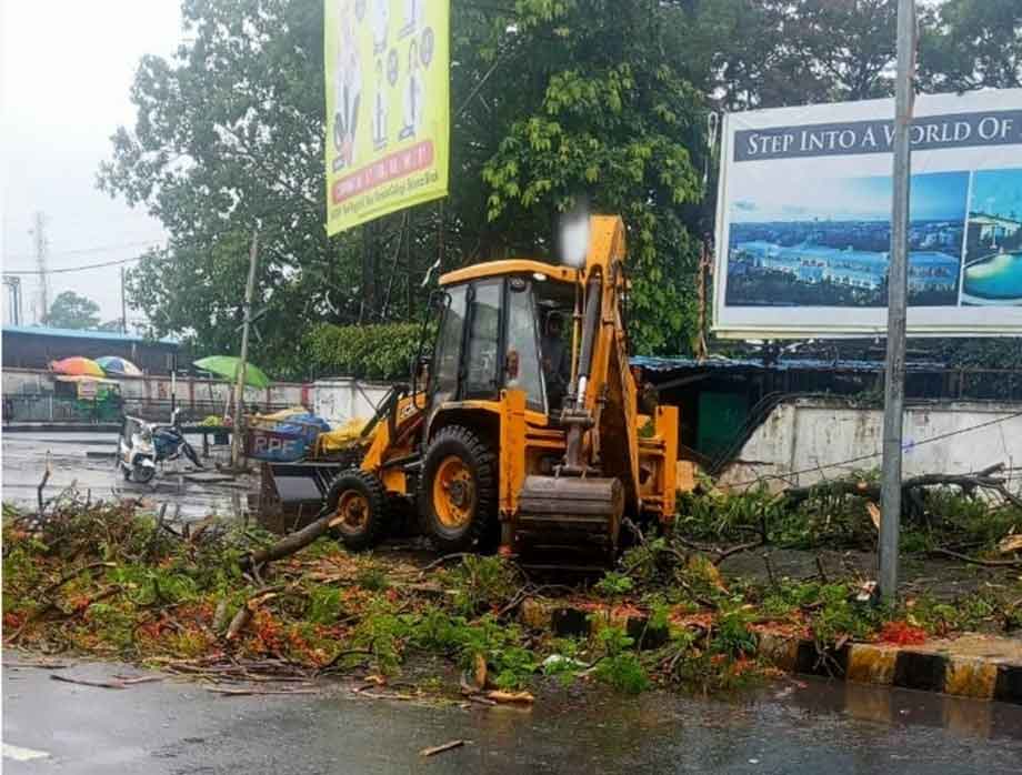 मॉनसून का आगाज, तर-बतर रांची, जलमाव के साथ बिजली रानी भी रूठी