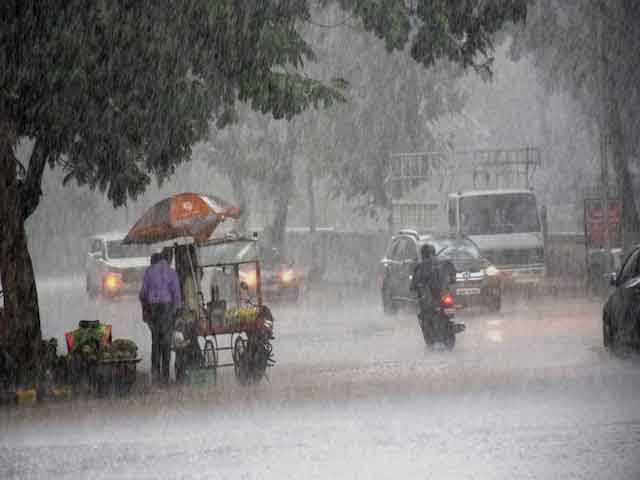 झारखंड में भारी बारिश का अलर्ट: मौसम विभाग की चेतावनी, 11 जिलों में बाढ़ का खतरा