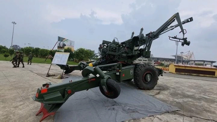 ईस्ट टेक्सट्रॉनियम 2025: ड्रोन और टैंक बने दर्शकों की पहली पसंद