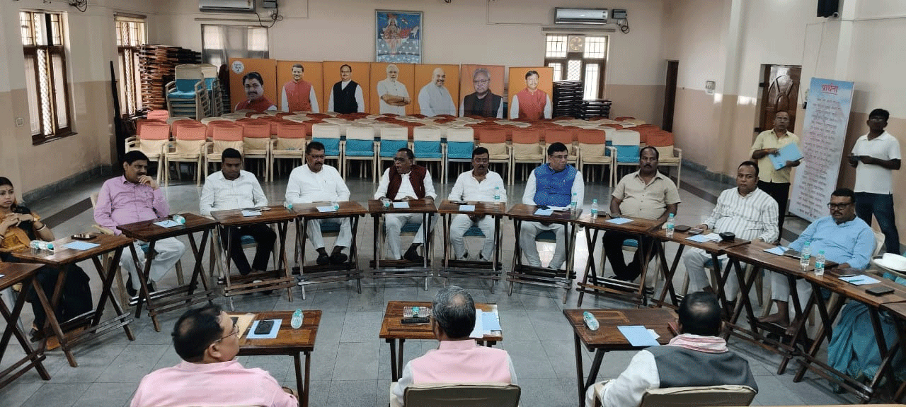 मॉनसून सत्रः विपक्ष ने बनाई सत्ता पक्ष को घेरने की रणनीति, योजनाओं व संस्थानों का नाम बदलने का गूंजेगा मामला