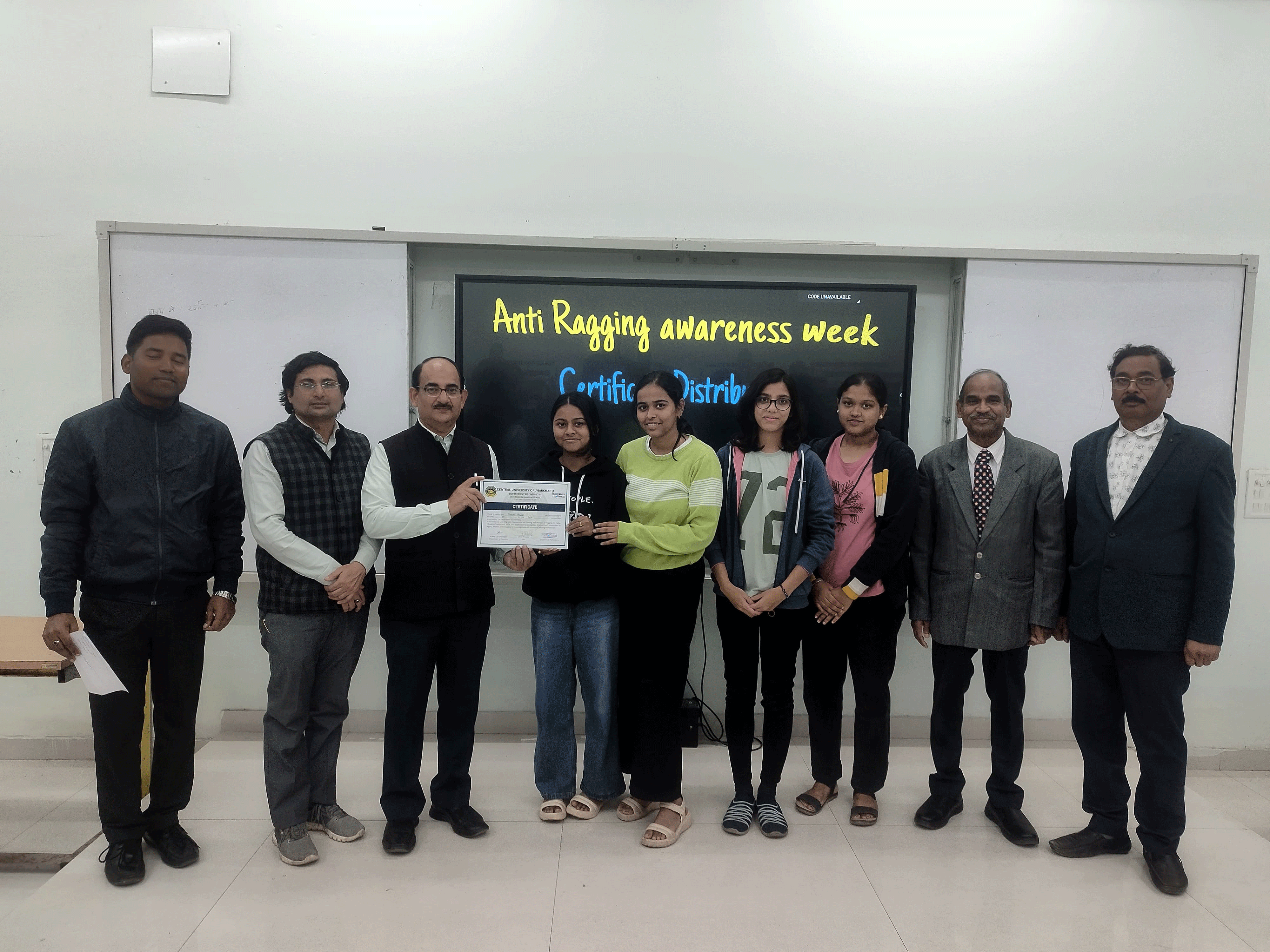 सीयूजे में एंटी रैगिंग जागरूकता प्रतियोगिताओं के विजेताओं को सम्मानित किया गया