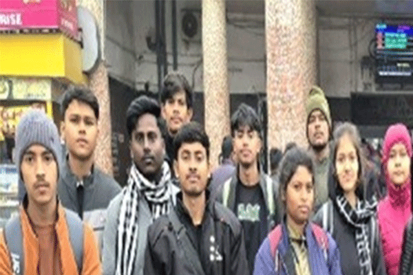 31वीं राष्ट्रीय थांग-ता चैंपियनशिप के लिए झारखंड की टीम गुवाहाटी रवाना