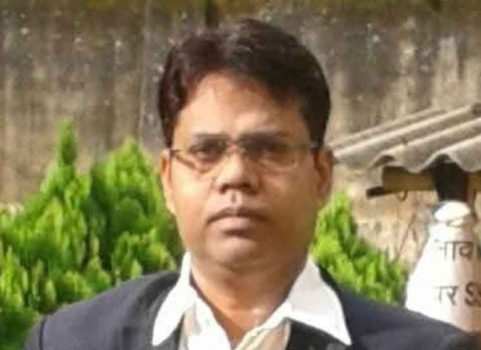 देवघर : सब रजिस्ट्रार मनोज कुमार की हार्ट अटैक से मौत