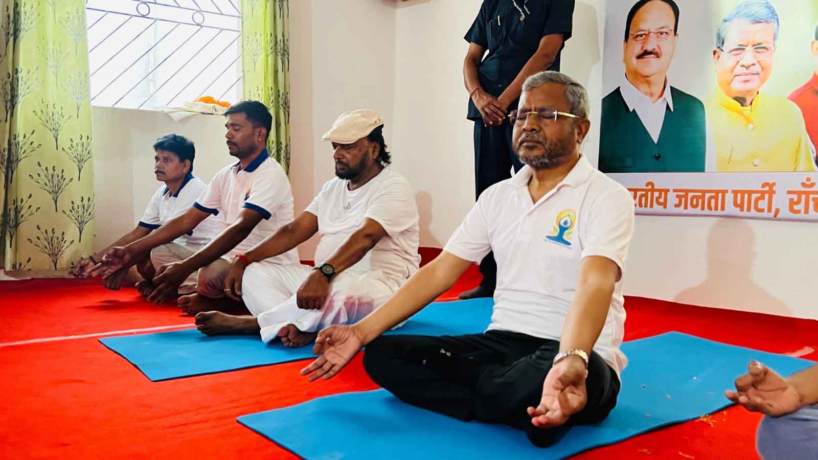 फिट इंडिया व स्वस्थ इंडिया बनाने में योग का होगा बहुत बड़ा योगदानः बाबूलाल