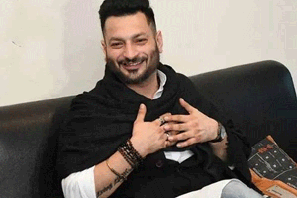 सिंगर ऋषभ टंडन का दिल का दौरा पड़ने से निधन, सदमे में फैमिली