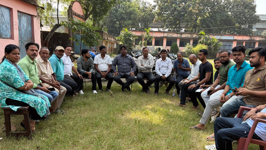 तुलसी भवन में बैठक कर चित्रगुप्त पूजा करने का लिया निर्णय