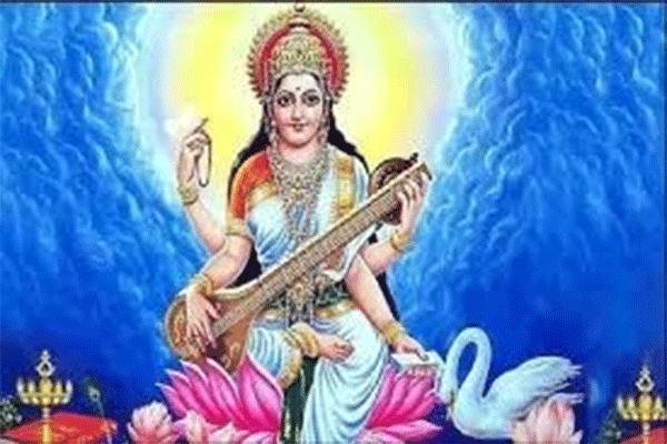 रांची में सरस्वती पूजा की धूम, रिम्स में 1.10 लाख की प्रतिमा, हेसाग में सबसे महंगी मूर्ति