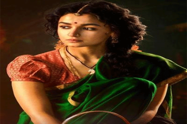 रामायण के साउथ वर्जन में सीता बनेंगी आलिया भट्ट, विष्णु मांचू कर रहे हैं प्लानिंग