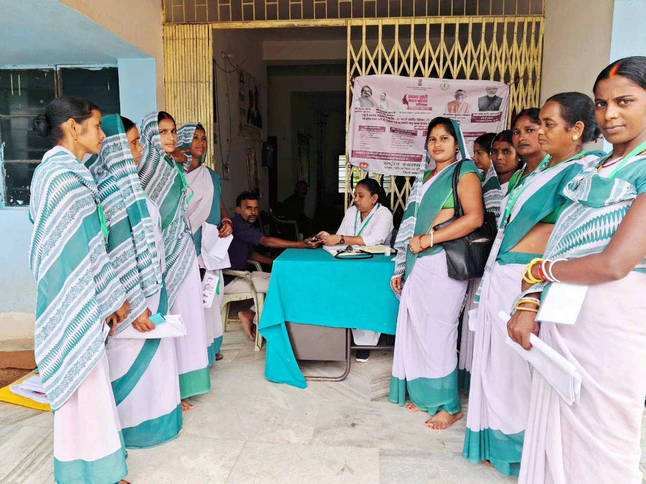 देवघर :  पीएचसी कुशमिल में स्वास्थ्य जांच शिविर का आयोजन