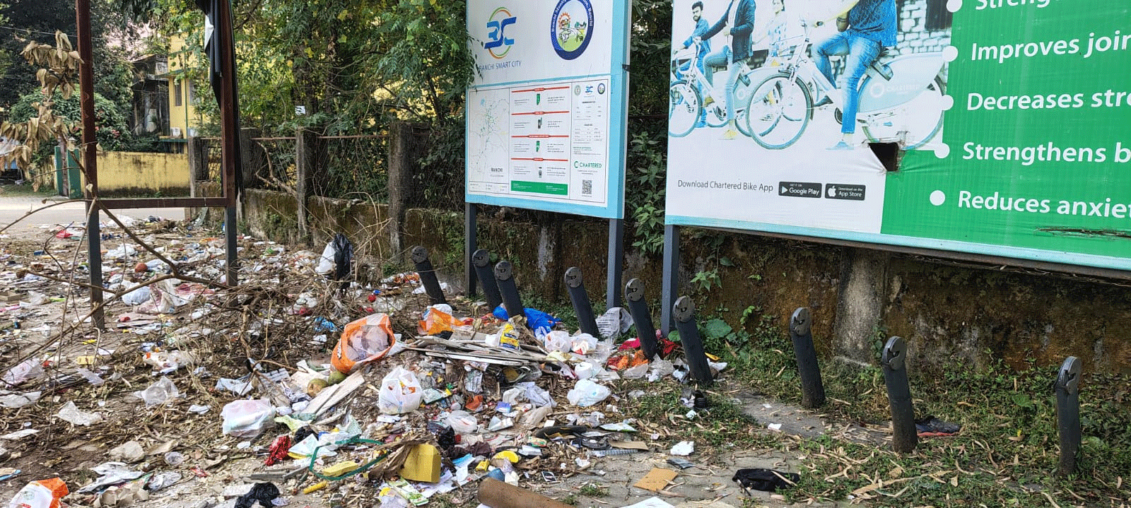 रांची के चार्टर्ड साइकिल स्टैंड बने कचरे के ढेर