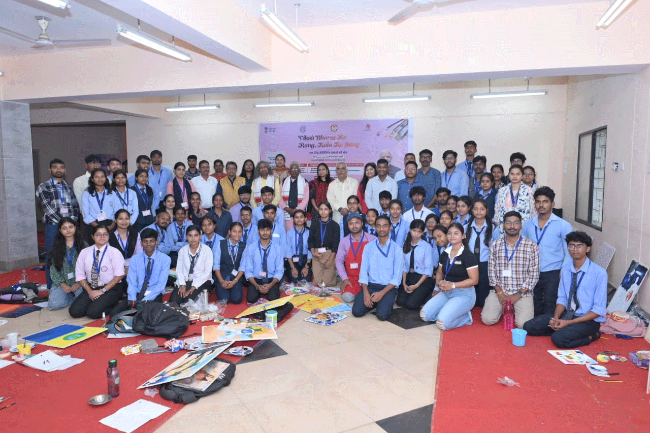 DSPMU में राष्ट्रीय चित्रकला प्रतियोगिता और कार्यशाला का हुआ आयोजन