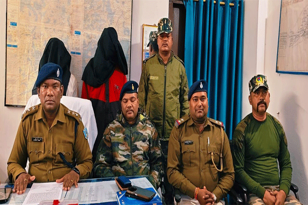 मनोहरपुर में दो नक्सली समर्थक गिरफ्तार, भेजा गया जेल