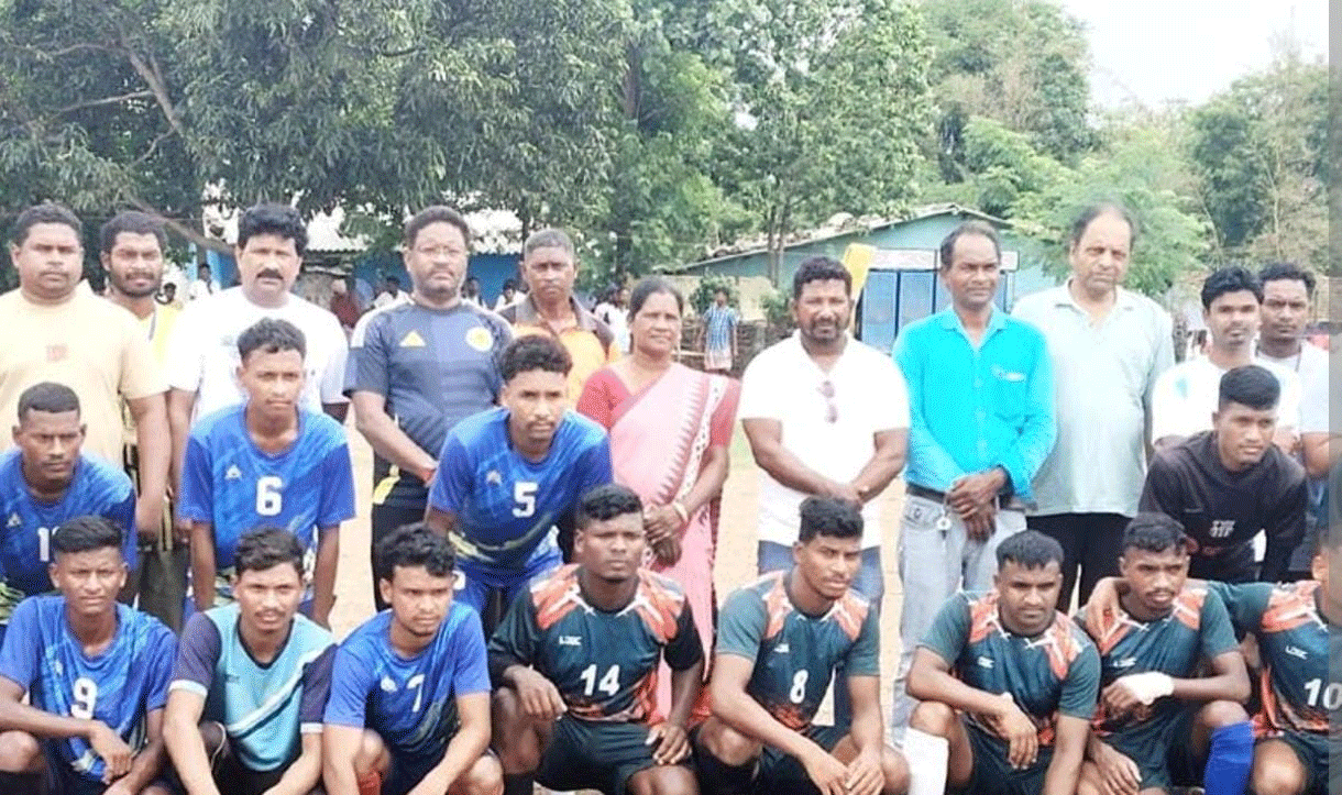 बहरागोड़ा: जांथकांटा FC ने जीती दो दिवसीय फुटबॉल प्रतियोगिता