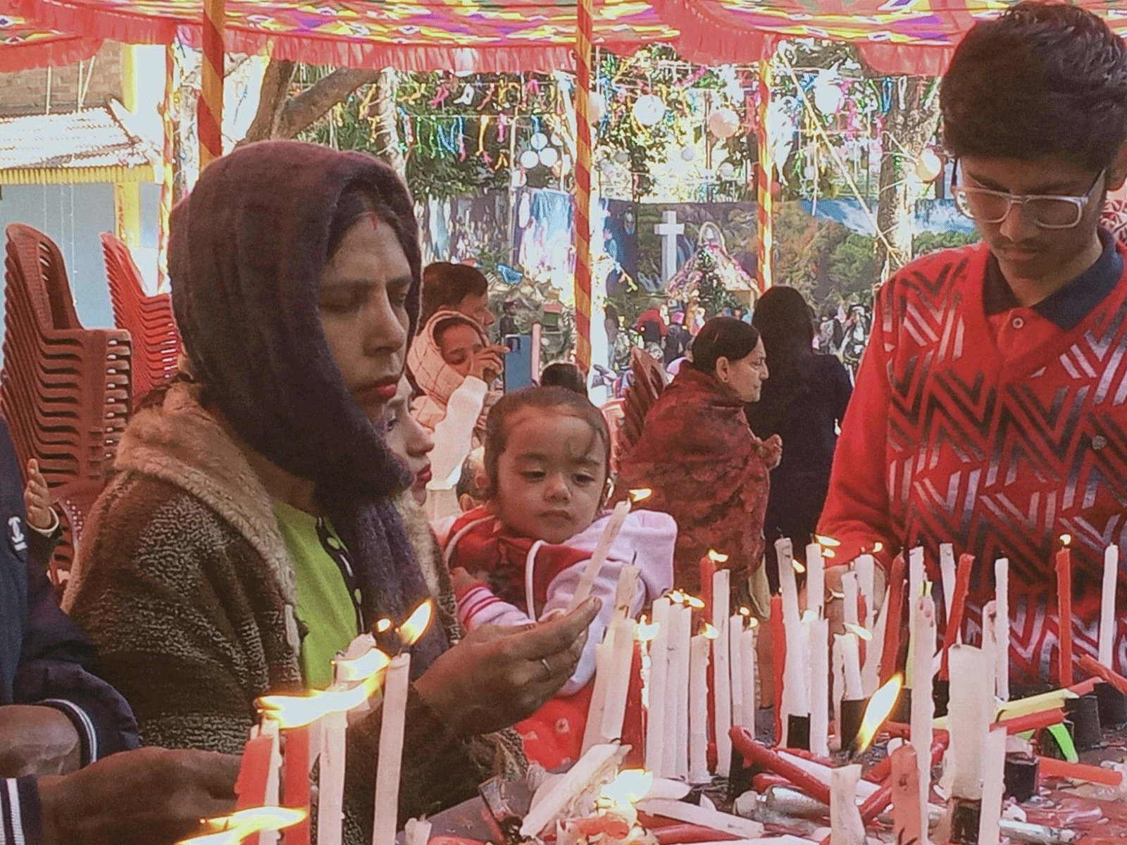 प्रेम, शांति व बाईबल संदेश के साथ मनाया गया क्रिसमस