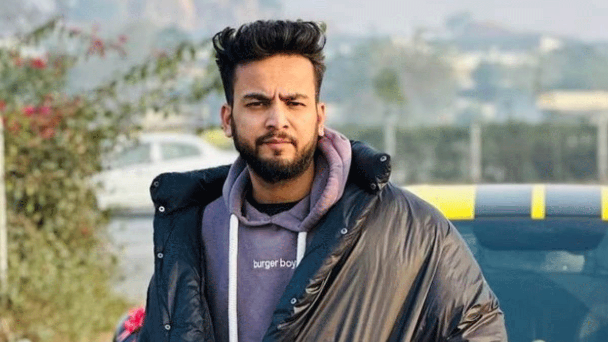 बांग्लादेश में हिंदुओं पर हिंसा को लेकर Elvish Yadav का रिएक्शन, बोले– गंभीरता से ध्यान देने की जरूरत