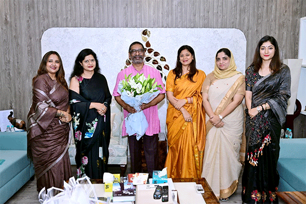 जेसोवा प्रतिनिधिमंडल ने CM हेमंत से की मुलाकात, दिवाली मेला में आमंत्रण सौंपा