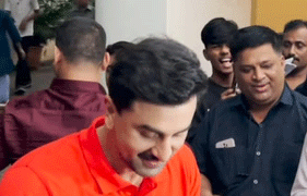 43  के हुए रणबीर कपूर , आलिया भट्ट और बेटी राहा ने दिया खास सरप्राइज