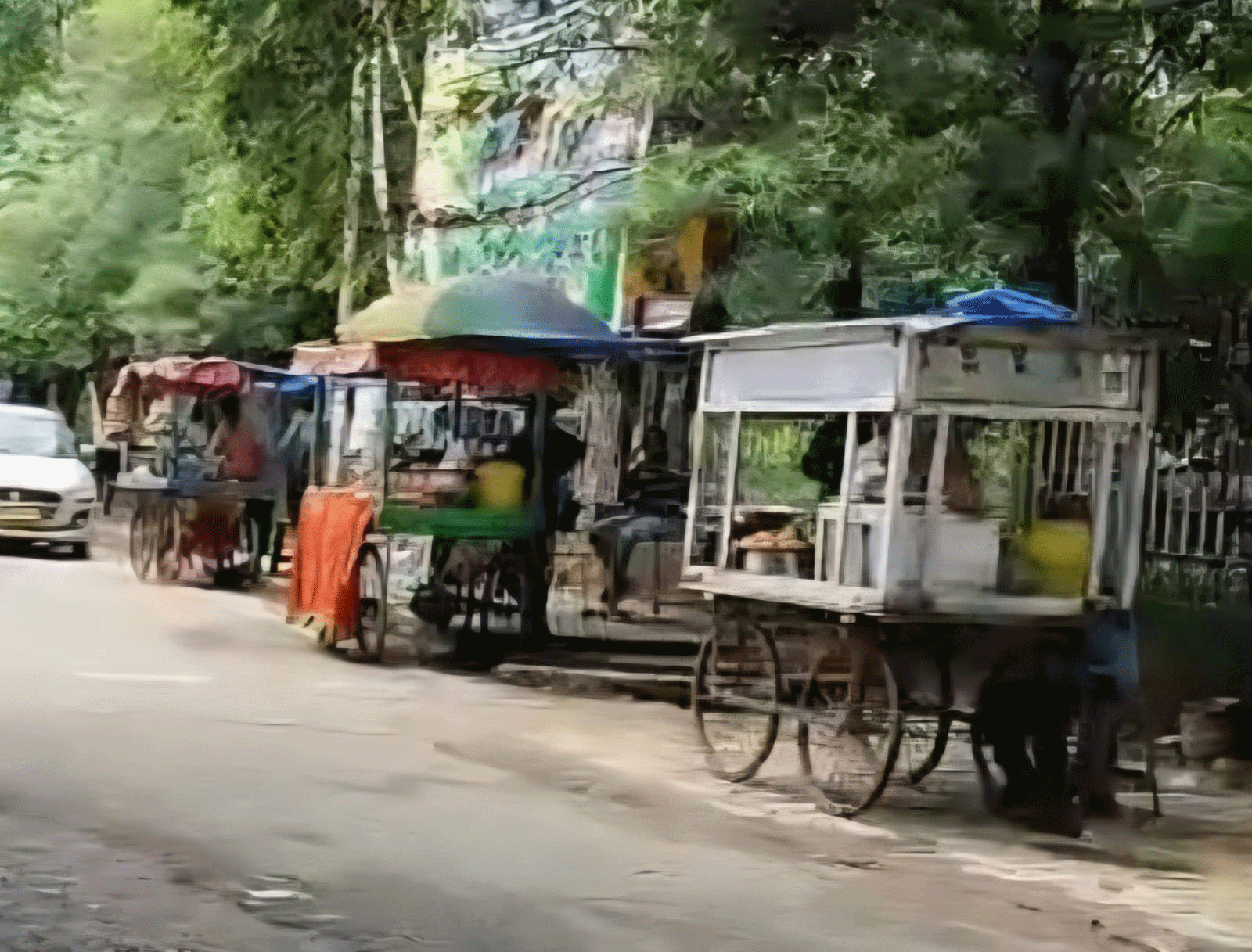 रांची में अतिक्रमण हटाओ अभियान तेज, मुख्य सड़कों से हटे ठेले-गुमटी, अब गलियों में कब्ज़ा!