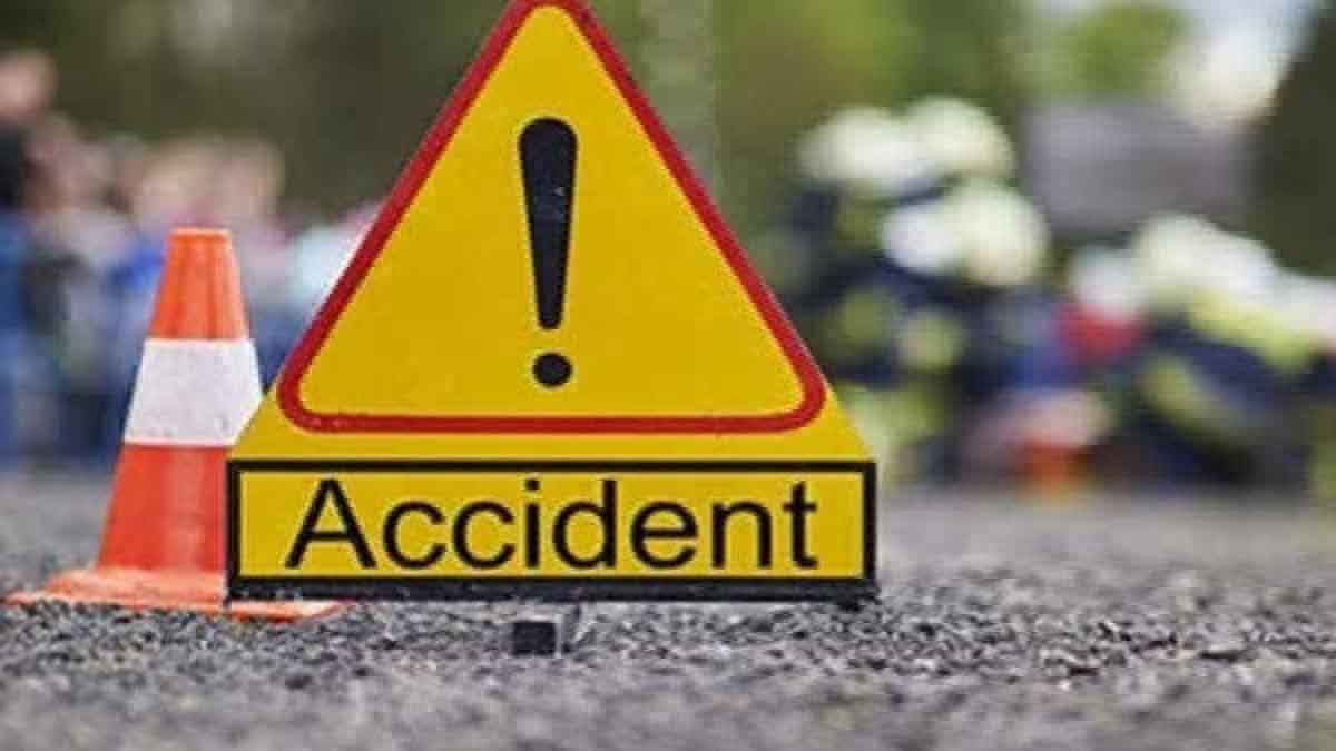 जमुई : सड़क हादसे में दो मजदूरों की मौत, एक गंभीर रूप से घायल
